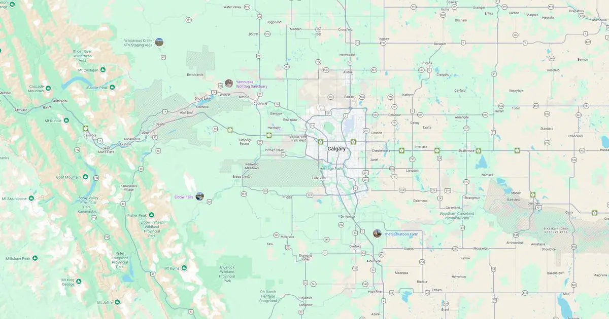 Map of Calgary, Alberta, highlighting major roads and geographic features.