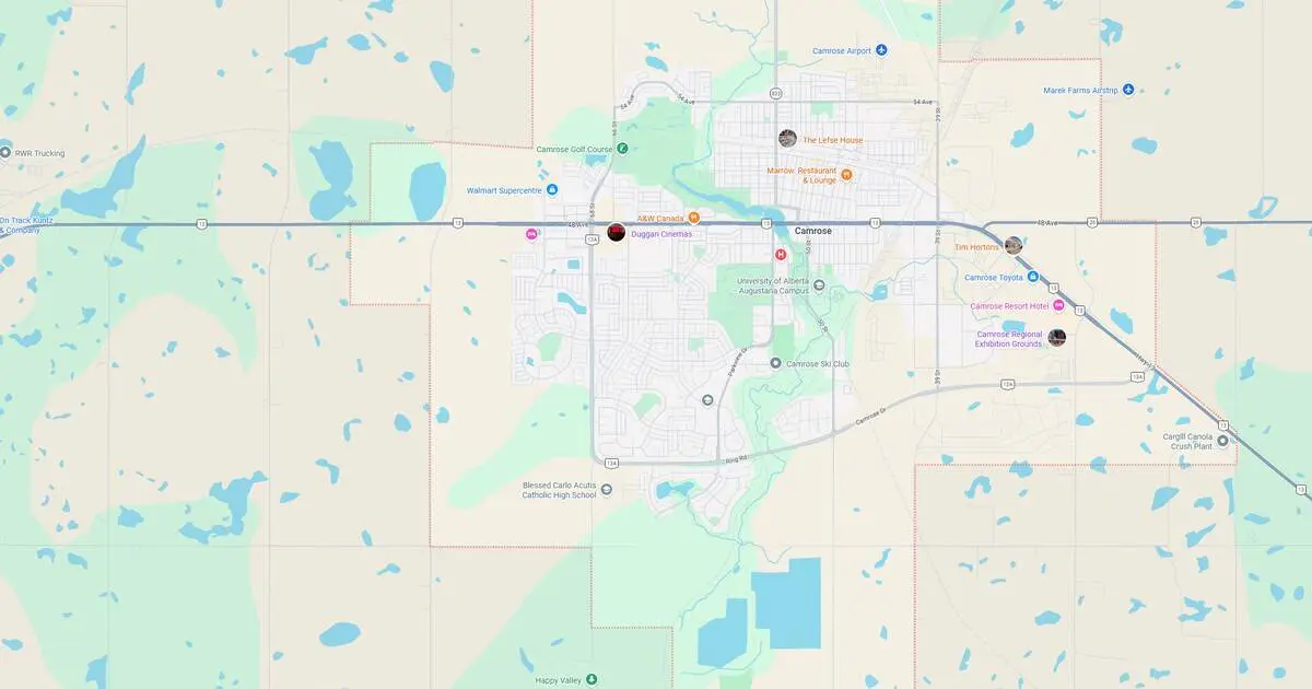 Detailed city map showing main streets, highways, parks, and key locations for navigation.