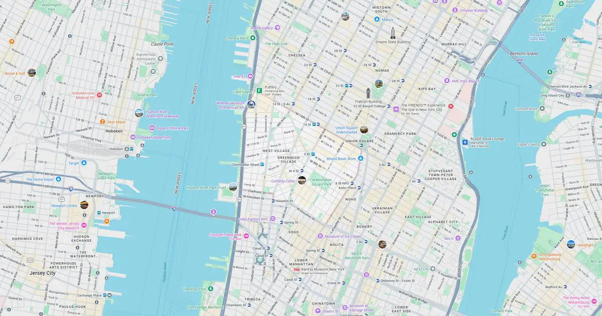 Map of New York City highlighting streets, parks, and notable landmarks in Manhattan and surrounding areas.